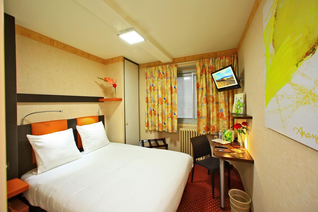 Le Point Du Jour Hotel La Roche-sur-Yon Bagian luar foto